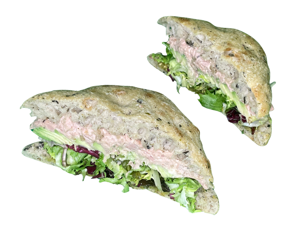 Focaccia de Aguacate, Atún con mayonesa y Lechuga